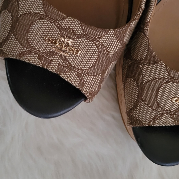 Coach ferry signature platform wedge sandal - Picture 7 of 8